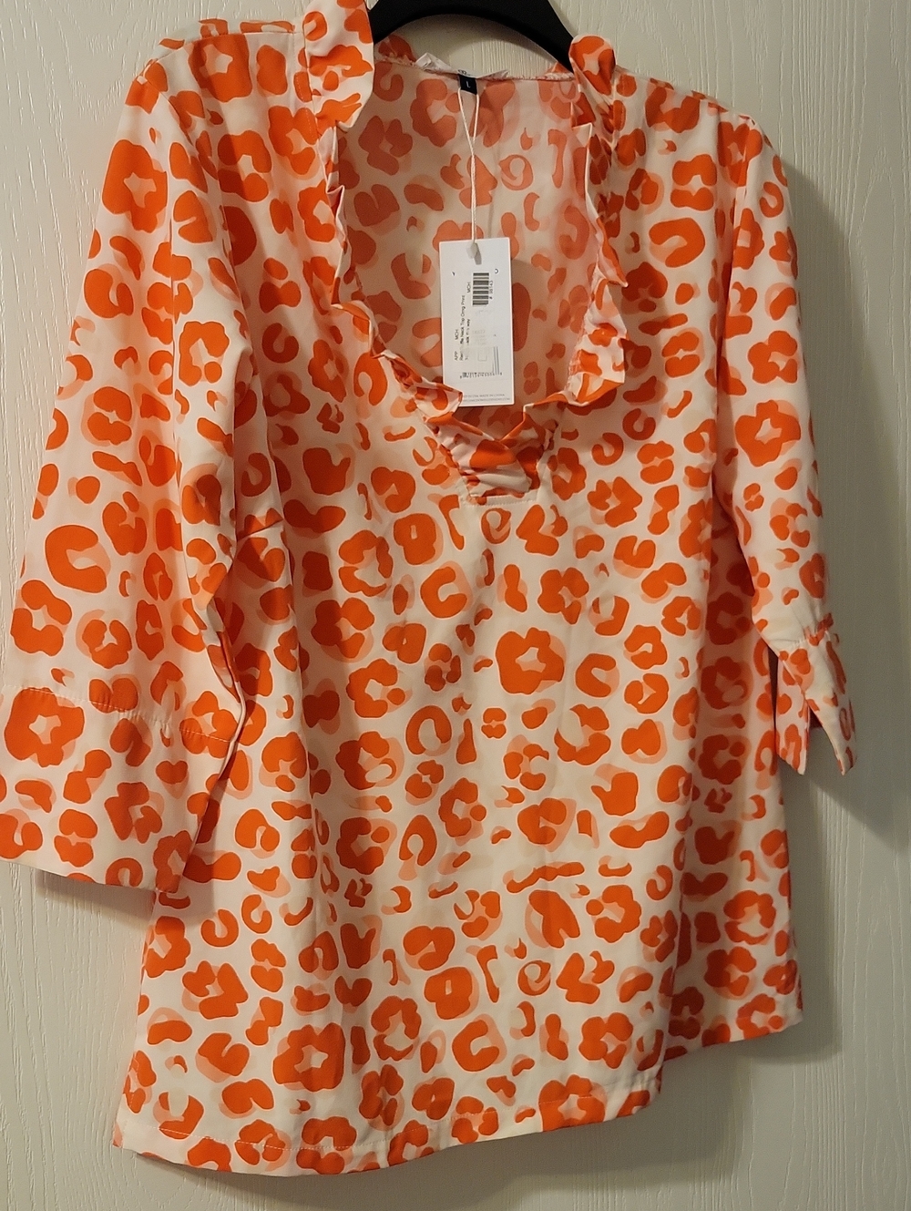 NWT Womens Orange Leopard Print Ruffle-Neck Blouse